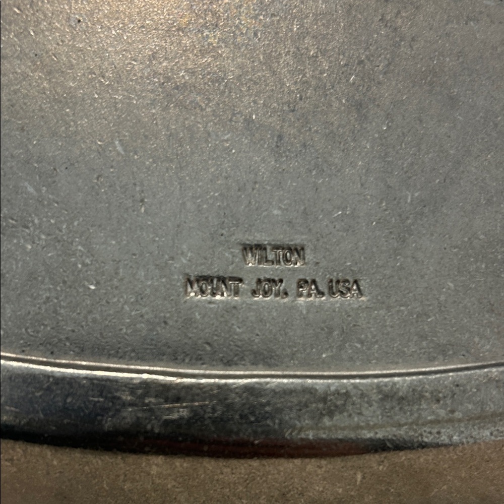 Wilton Armetale "Bless This House" Pewter Bread Tray - Picture 2 of 5
